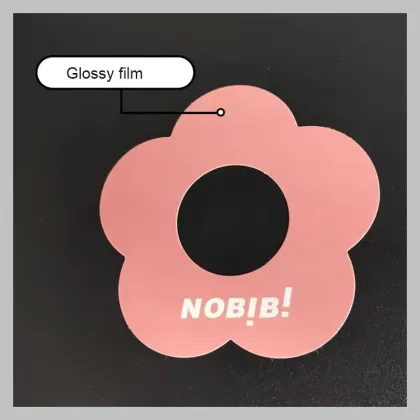 Ice cream paper holder decorated with flowers