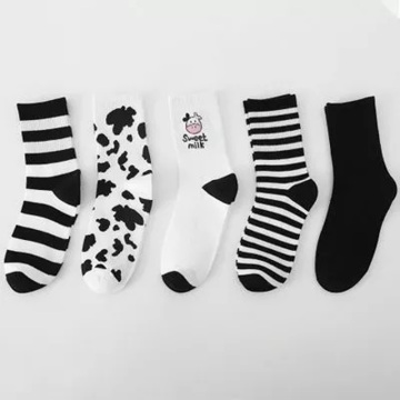 Funny Cow Women Socks Cotton Color Black white Striped Harajuku Sock Japanese soft Casual Kawaii Girls Happy Tube Socks