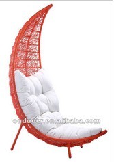2012 good design Moon shape outdoorwicker sun lounge chair