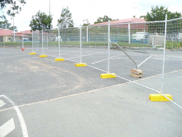 Temporary fencing