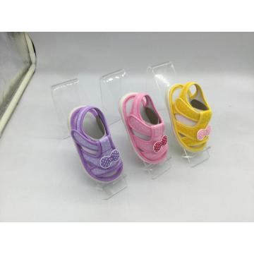 New Poceni Girl Sandal Baby čevelj z zvokom