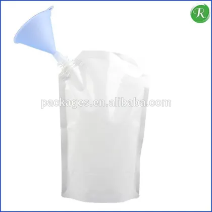 Alibaba china custom plastic rum runner wine spout flask/rum runner flask