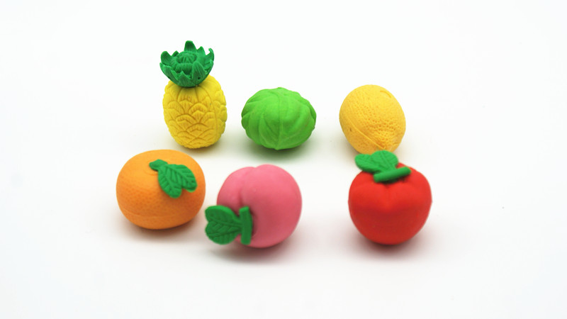 Eraser en forme de fruits