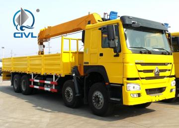 Camion gru Sinotruk HOWO 6x4 25 tonnellate