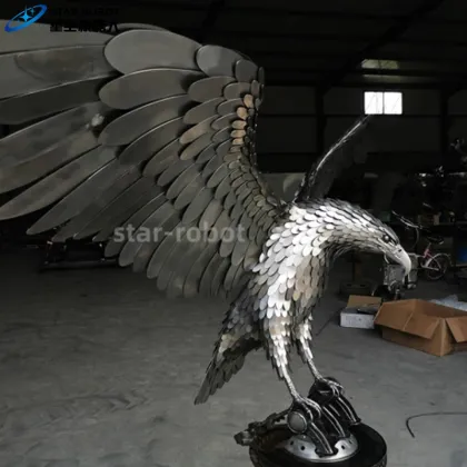 Aniamtronic Mech Iron Eagle Robot