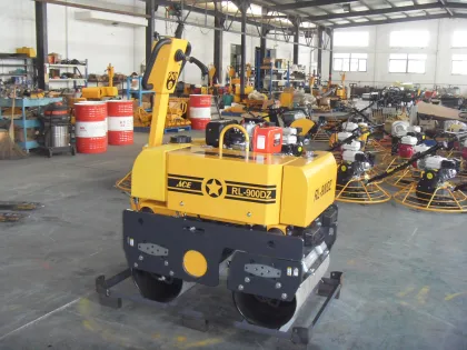 RL-900DZ Sakai Vibratory Road Roller Compactor