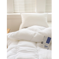হোটেল হাই-এন্ড হোয়াইট ফেদার সিল্ক কুইল্ট