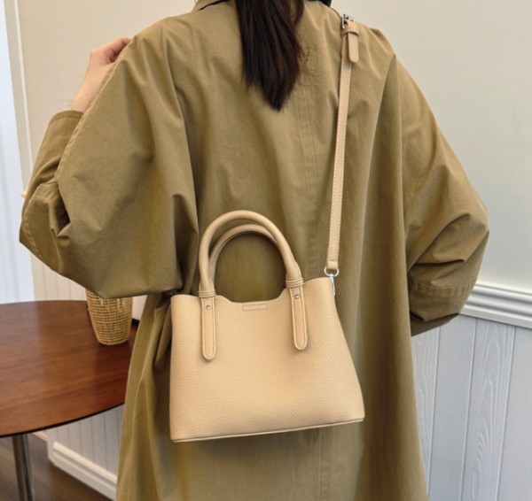 Customized PU Fashion Handbag for Women