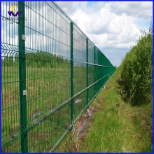 3 Folds Curvy Welded Wire Mesh Fence