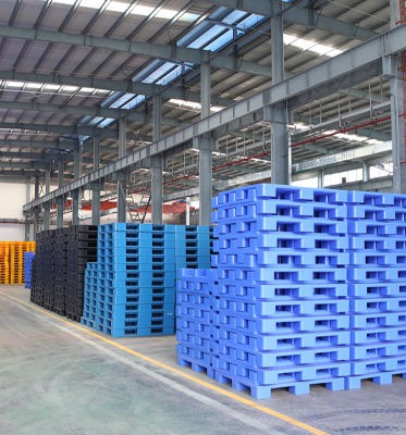 plastic pallets for warehouse3