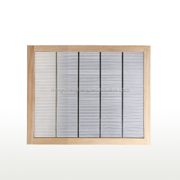 Apiculture manufacturer directly supplies queen excluder with bamboo stainless steel material