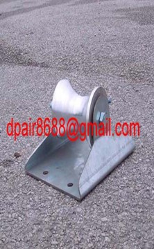 Narrow Trench Cable Roller