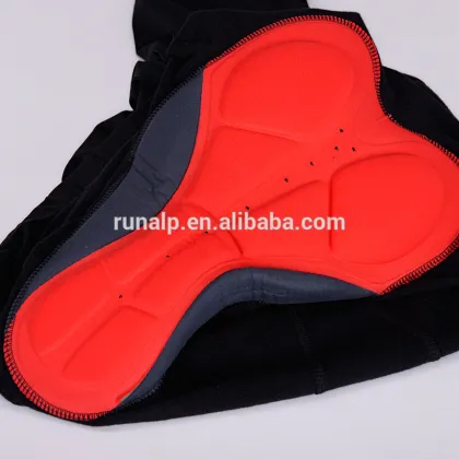 elastic cycling pants with red pad
