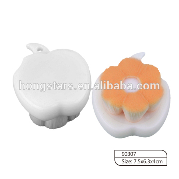 face wash brush with plastic handle