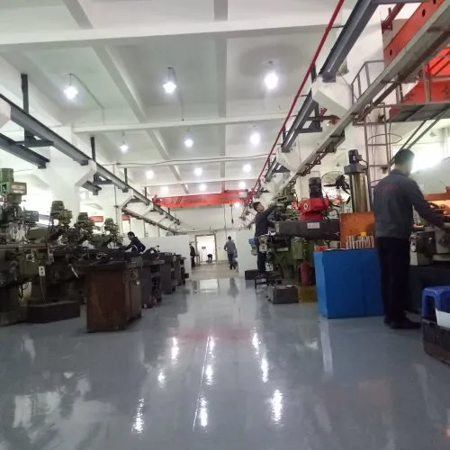 Plastic injection moulding auto tools