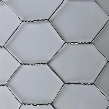 Hot dipped galvanized hexagonal wire mesh