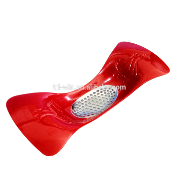 Kitchen Garlic Press Perfect Ginger Slicer Rocker Garlic Crusher Zester and Mincer Garlic Crusher Chopper