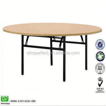 Portable Plastic Foldable Circle Table for Camping and Picnics