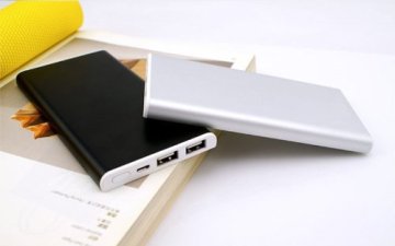 Ultra Thin and Large Capacity Power Bank