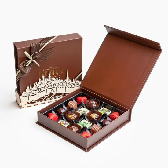Luxury Rigid Cardboard Chocolate Gift Box with Divider