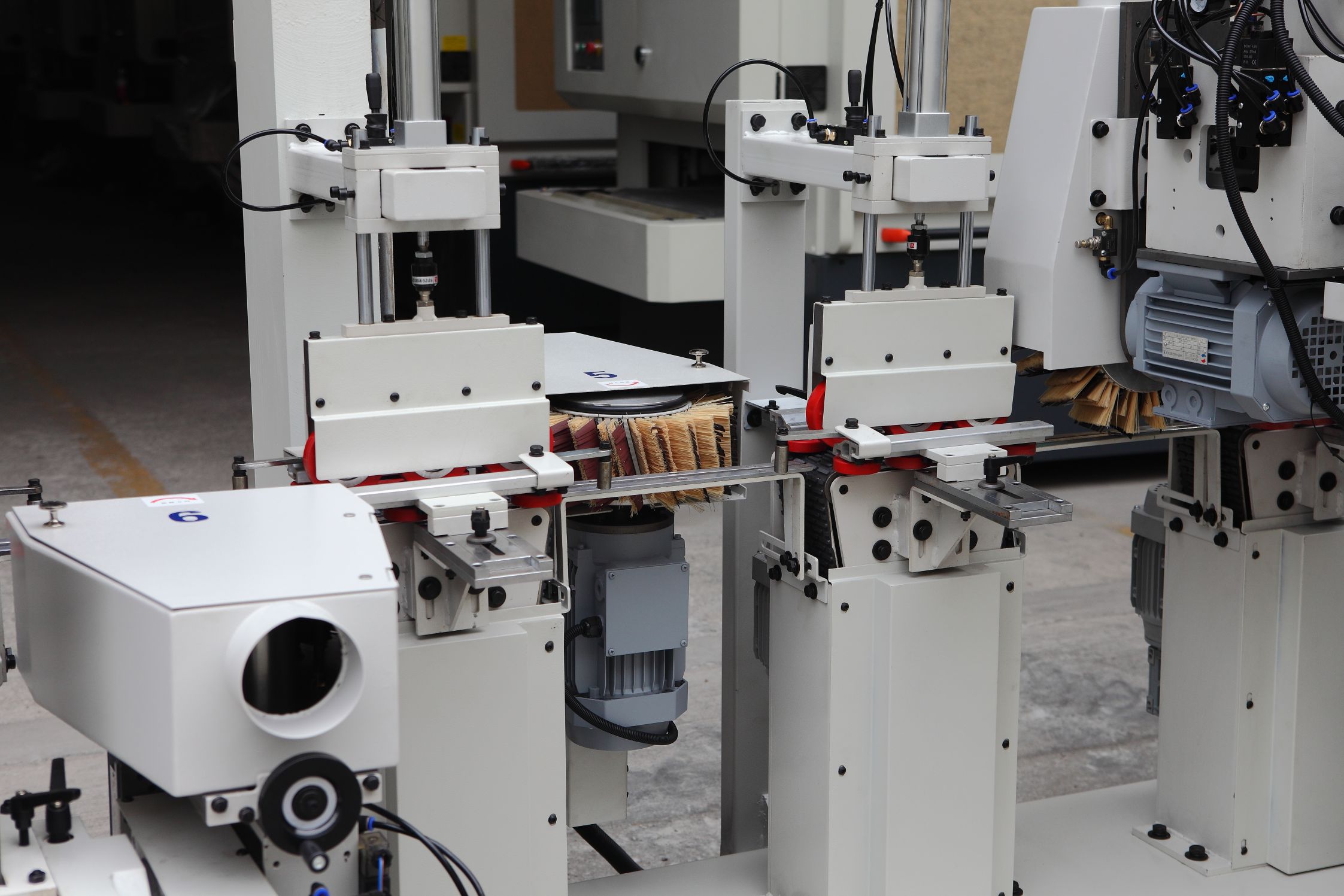 Automatic Linear Sander Machine for Wood Moulding
