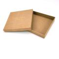 Quadratische braune Kraftpapier -Premium -Geschenke Geschenkbox