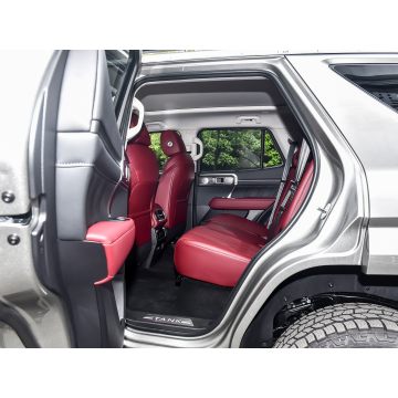 Tank 400 Hi4-T Plug-In Hybrid Suv