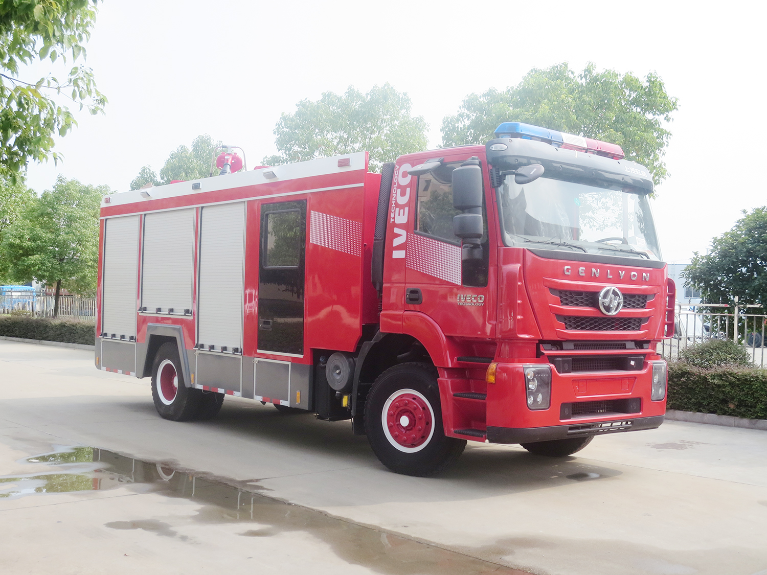 IVECO Fire Fighting Emergency Response Vehicle
