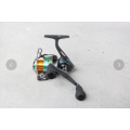 Double handle knob spinning reel