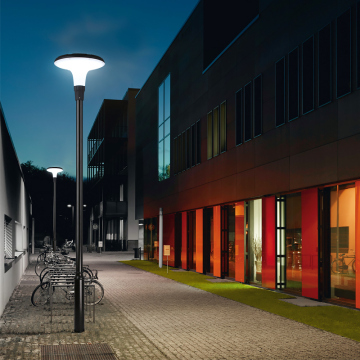 12W Outdoor Waterproof IP65 Solar Powered LED Light for Gardens and Streets
