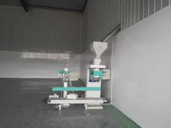 Activated carbon material packaging equipment