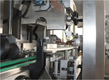 Automatic Double Head Sleeve Labeling Machine of Packaging Machine