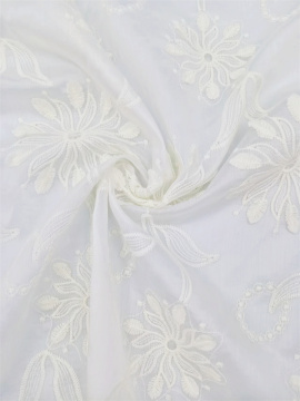 Textiles 20D*60S White Elegant Embroidery Lace Fabrics