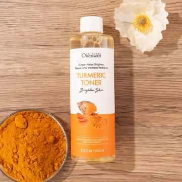 Private Label Turmeric Face Toner for Moisturizing, Whitening, and Acne Treatment