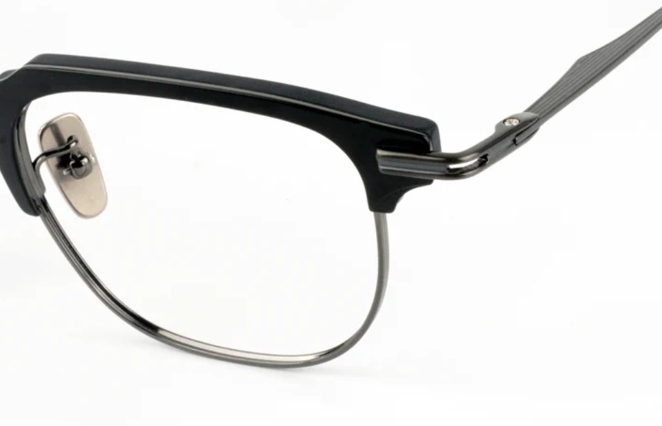 titanium optical glasses