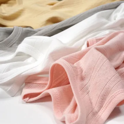 Hot Selling 100% Cotton Comfortable and Breathable Baby Sleeveless Vest Onesie for Crawling