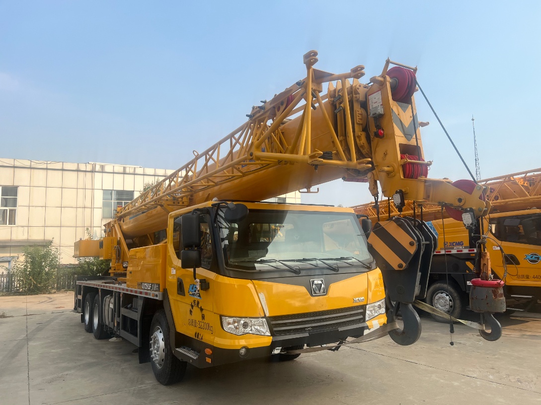 XCMG 25Ton QY25K5 truck crane