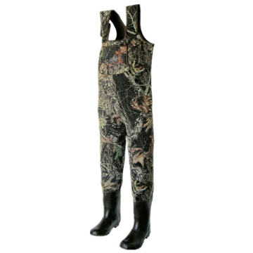 Men's Realtree MAX5 Camo Waterproof Bootfoot Waders with Hanger