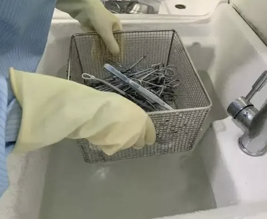 ultrasonic cleaning fixtures