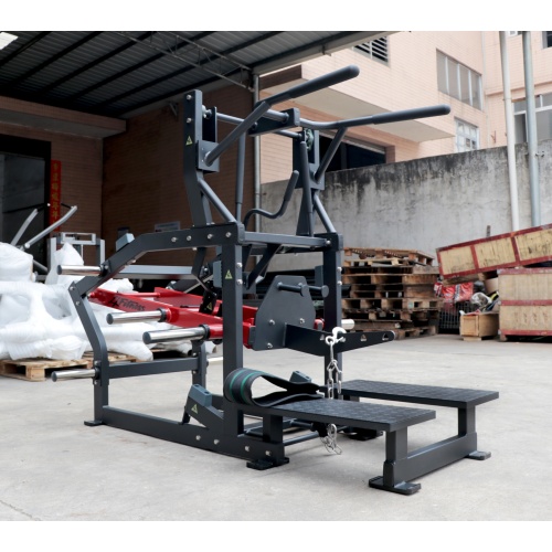 Hammer strength plate loaded belt squat machine