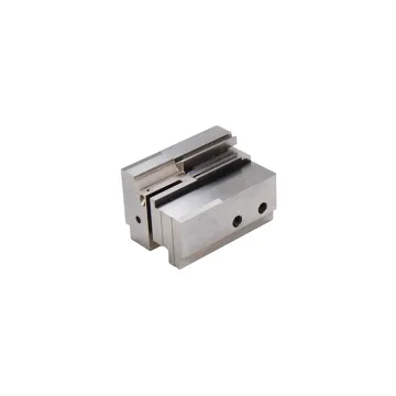 Dongguan yize mould precision machining of plastic injection mould parts with EDM