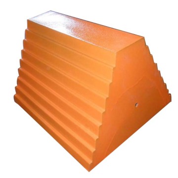 Double-Sided Pyramid Rubber Wheel Chock (GT-03R)