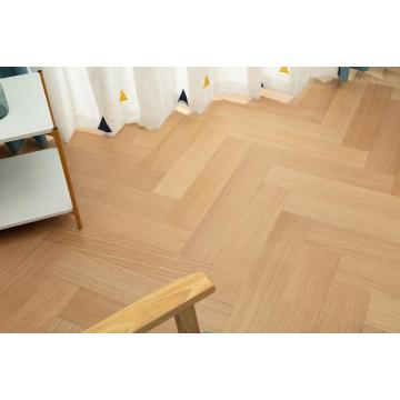 Warna Alam Oak Rekayasa Parket Herringbone