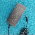 Adaptateur BIS de bureau 19V 3.42A 65W Charger d'ordinateur portable