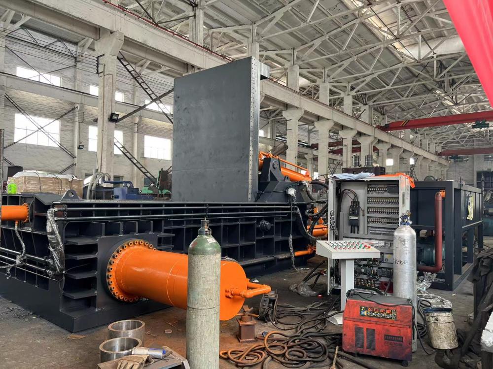 Hydraulic Auto Metal Stamping Parts Pressing Baler Machine