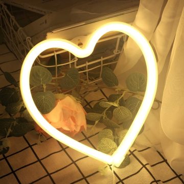 Love Heart Lips Shape Wall Mounted LED Neon Light Custom Sign