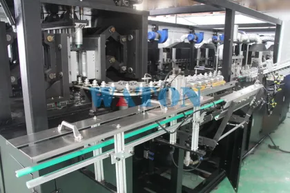PET Blow Moulding Machines For Bottles