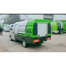 Professional small high-pressure cleaning truck
