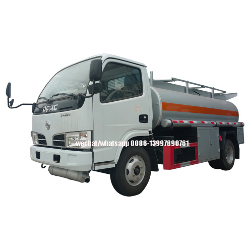 Dongfeng 5000 litros Oil Tanker / Oil Bowser / Oil Transport Truck