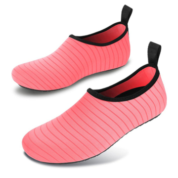 China Water Walking Shoes - Grip Socks for Yoga, Pilates, Swimming, and Water Activities